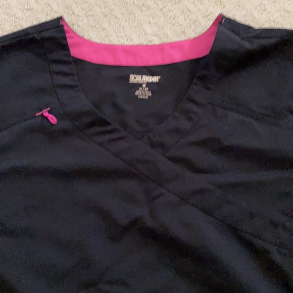 Ladies scrub top - Picture 2 of 2